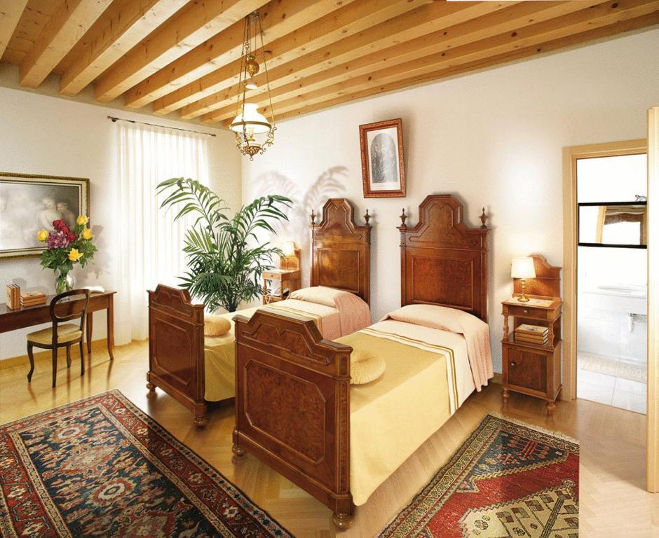 Villa Busta Hotel مونتيبلونا المظهر الخارجي الصورة